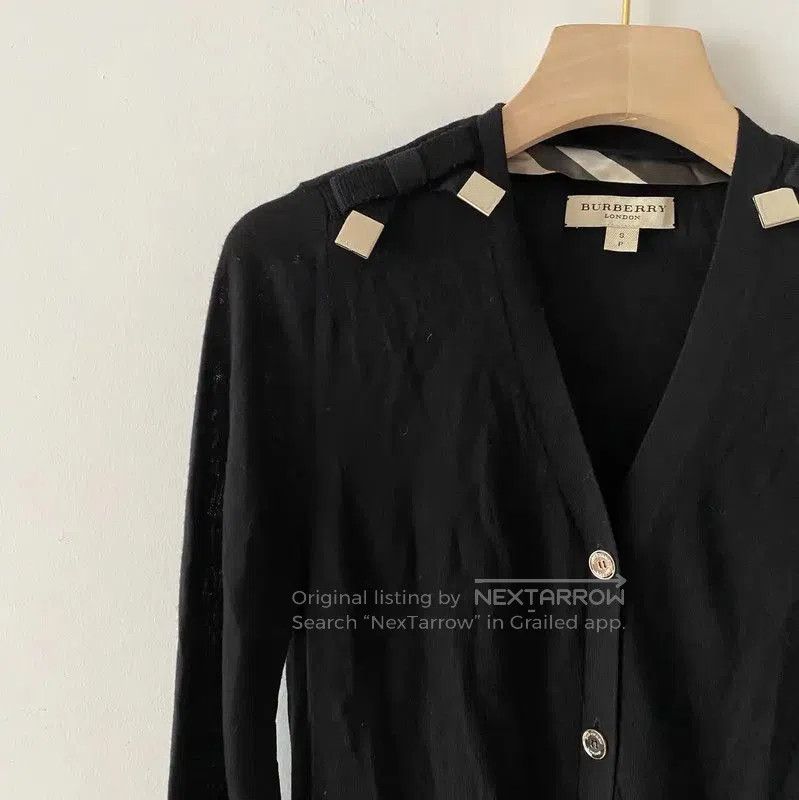 Burberry Burberry Black Wool Long Sleeve Cardigan for Women. Size S / US 4 / IT 40 - 3 Thumbnail