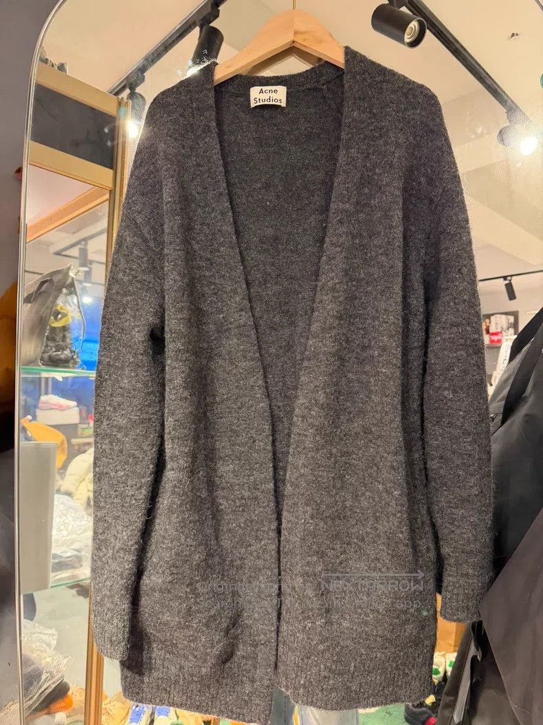 Acne Studios Acne Studios Knit cardigan jacket Size US S / EU 44-46 / 1 - 1 Thumbnail