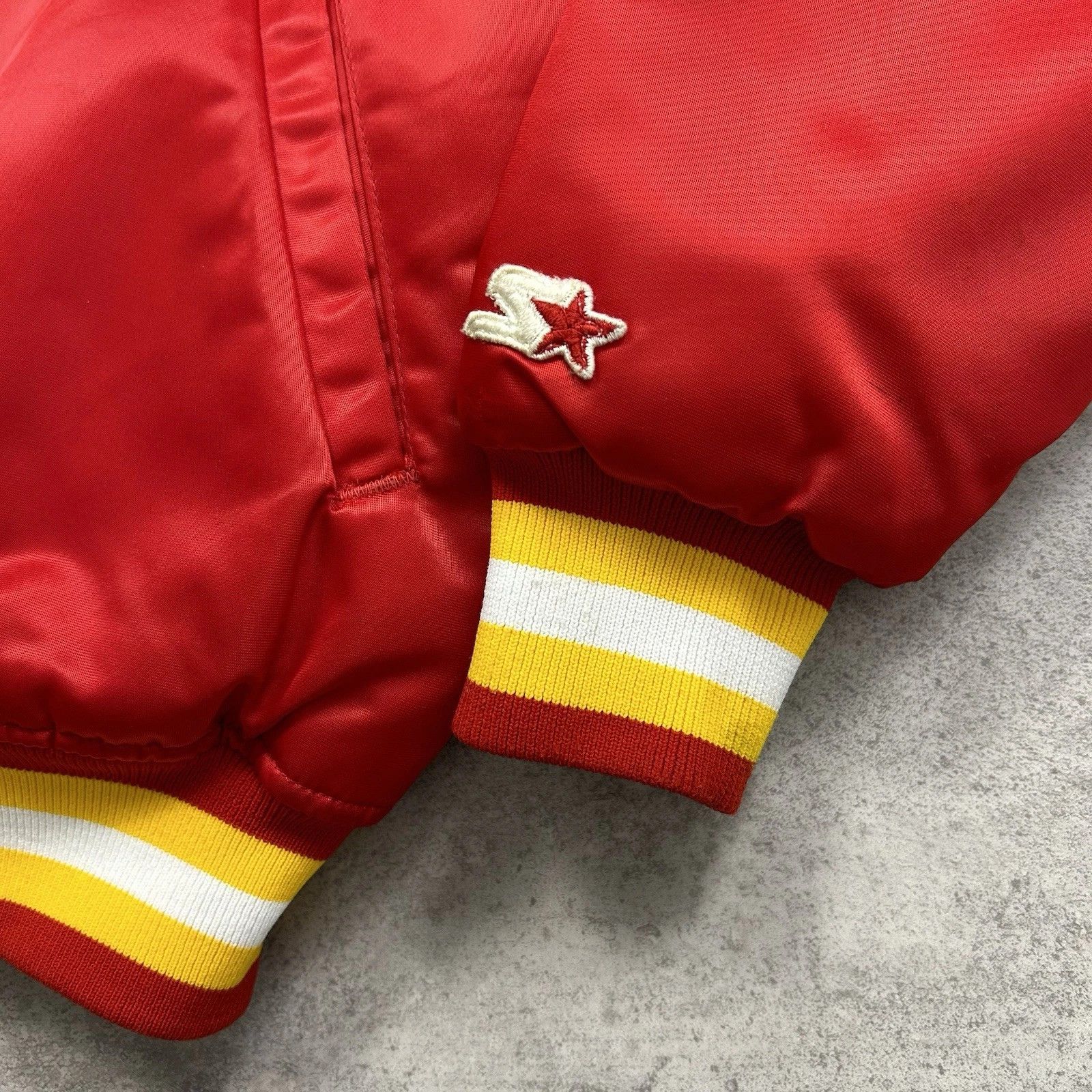 NBA × Starter × Vintage HOUSTON ROCKETS STARTER SATIN BOMBER JACKET MADE IN USA Size US XL / EU 56 / 4 - 3 Thumbnail