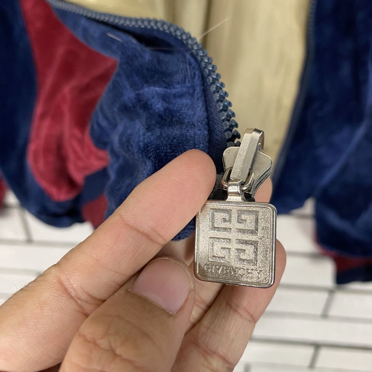 Givenchy Vintage Velvet Reversible Bomber Jacket Givenchy Size US XL / EU 56 / 4 - 19 Thumbnail