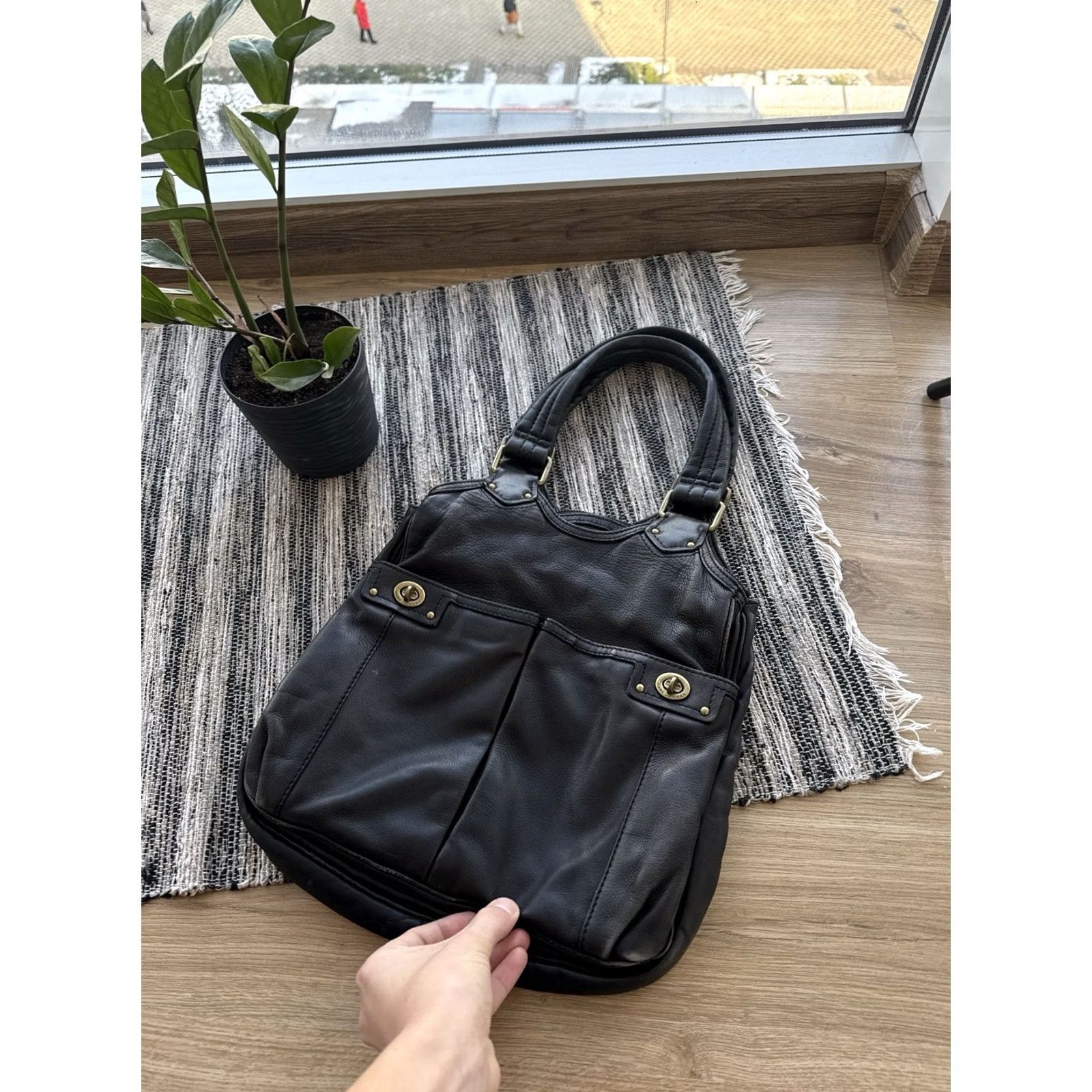 Marc by Marc Jacobs VINTAGE Marc by Marc Jacobs Leather Multi Pocket Satchel/Top Handle Bag Women Medium Black Retro Designer Pockets Bag Vintage Mens Womens Girls Boys Size ONE SIZE - 3 Thumbnail