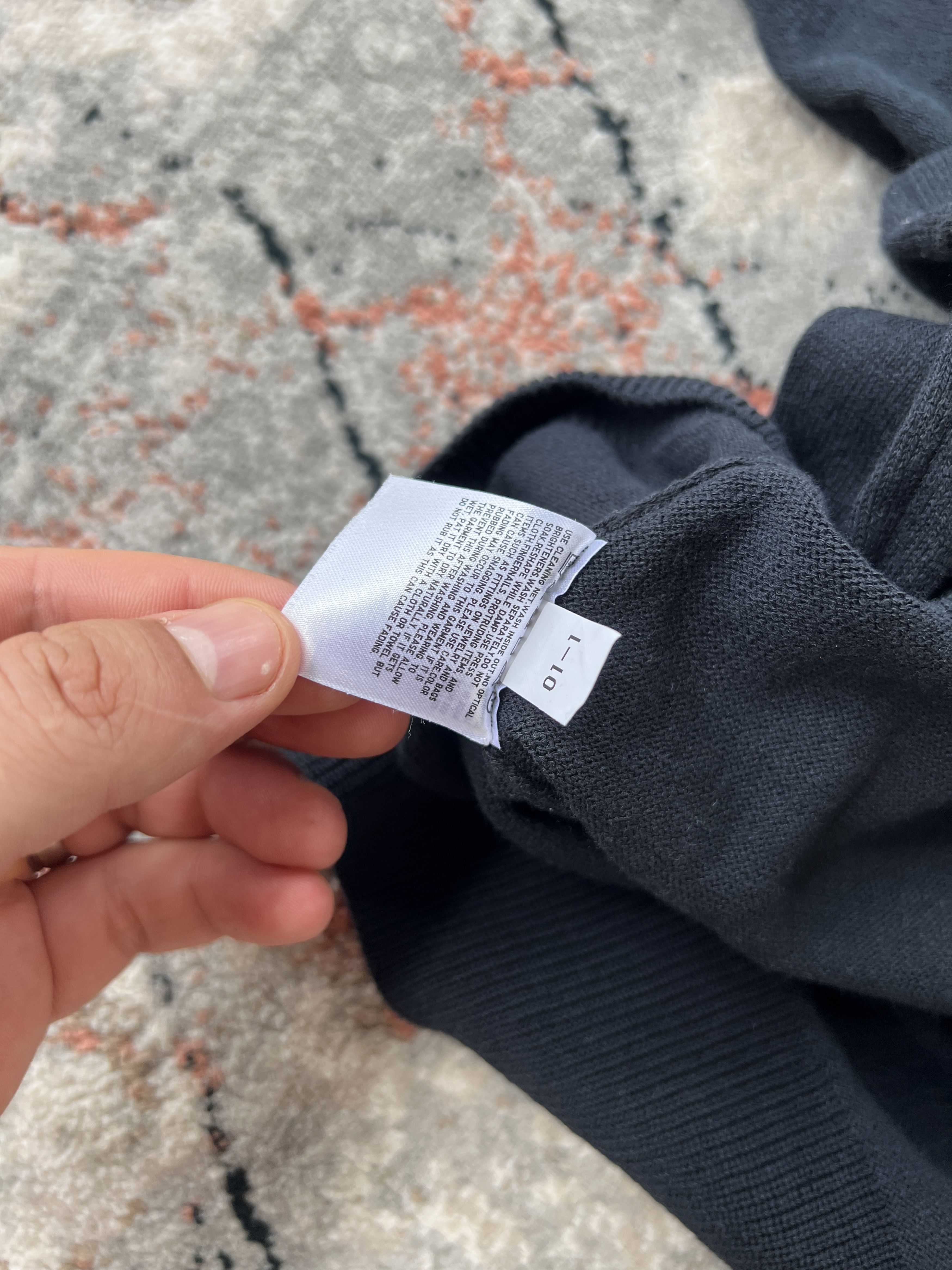 JW Anderson × Uniqlo JW Anderson x Uniqlo Tee Size US S / EU 44-46 / 1 - 5 Thumbnail