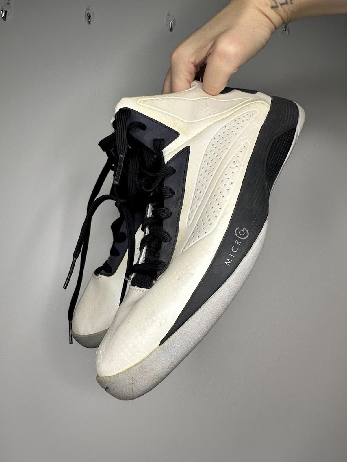 Under Armour Under Armour Men's Micro G Torch Basketball Shoes - Sz. 11 Size US 11 / EU 44 - 2 Thumbnail