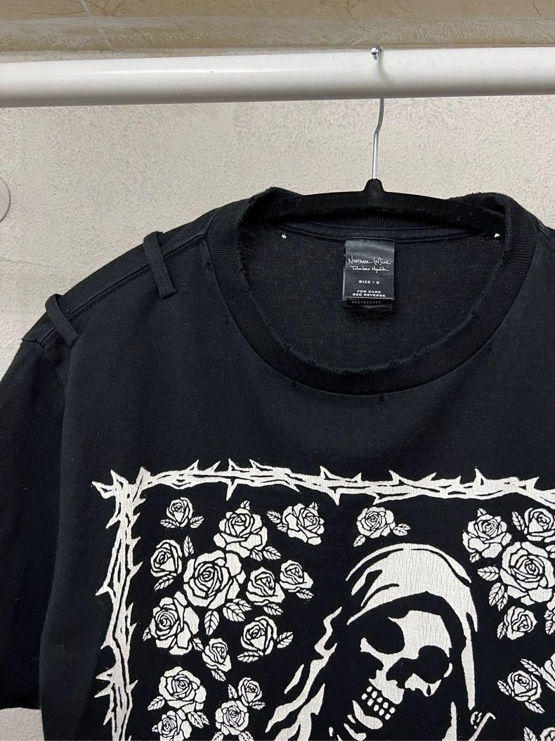 Number (N)ine Number (N)ine06SS Gun Flower Rose Short Sleeve 2503-Nextarr Size US M / EU 48-50 / 2 - 9 Thumbnail