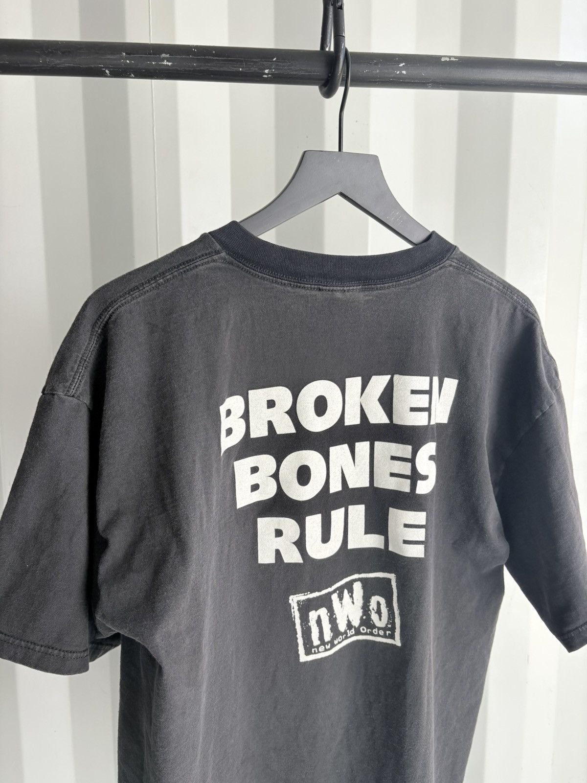Vintage Thrashed NWO Broken Bones Faded Distressed Shirt ERD GRUNGE Size US XL / EU 56 / 4 - 4 Thumbnail