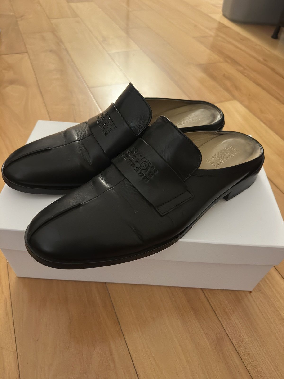 MM6 mm6 black embossed logo loafers Size US 11 / EU 44 - 2 Thumbnail