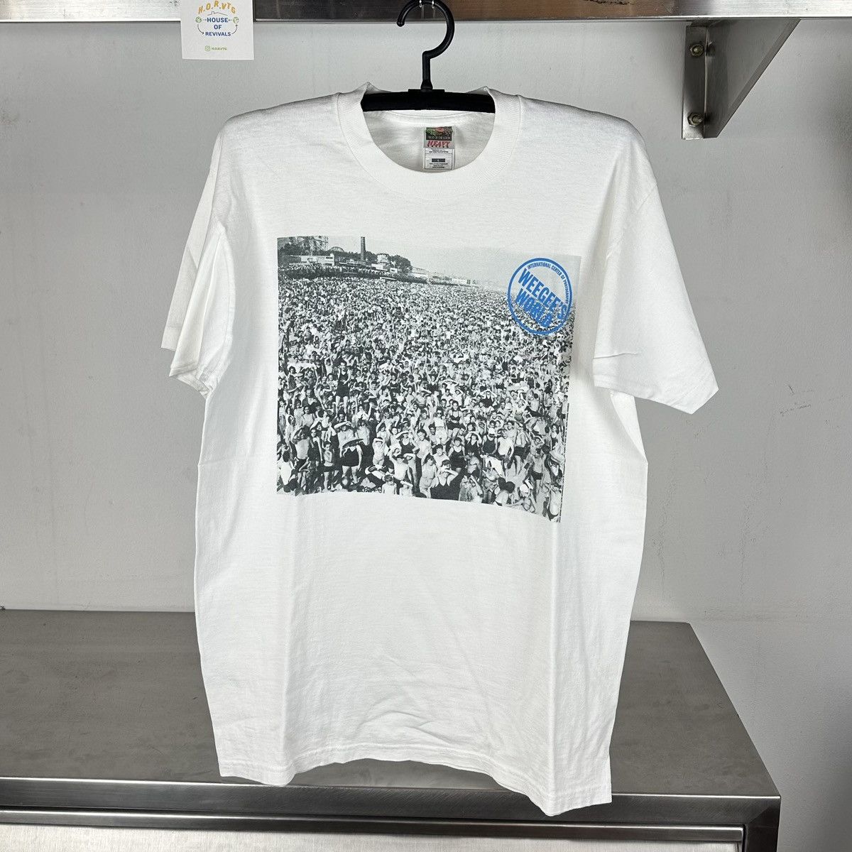 image of Art x Fruit Of The Loom Vintage 1994 Coney Island Beach Weegee’S World Shirt in White (Size Large)