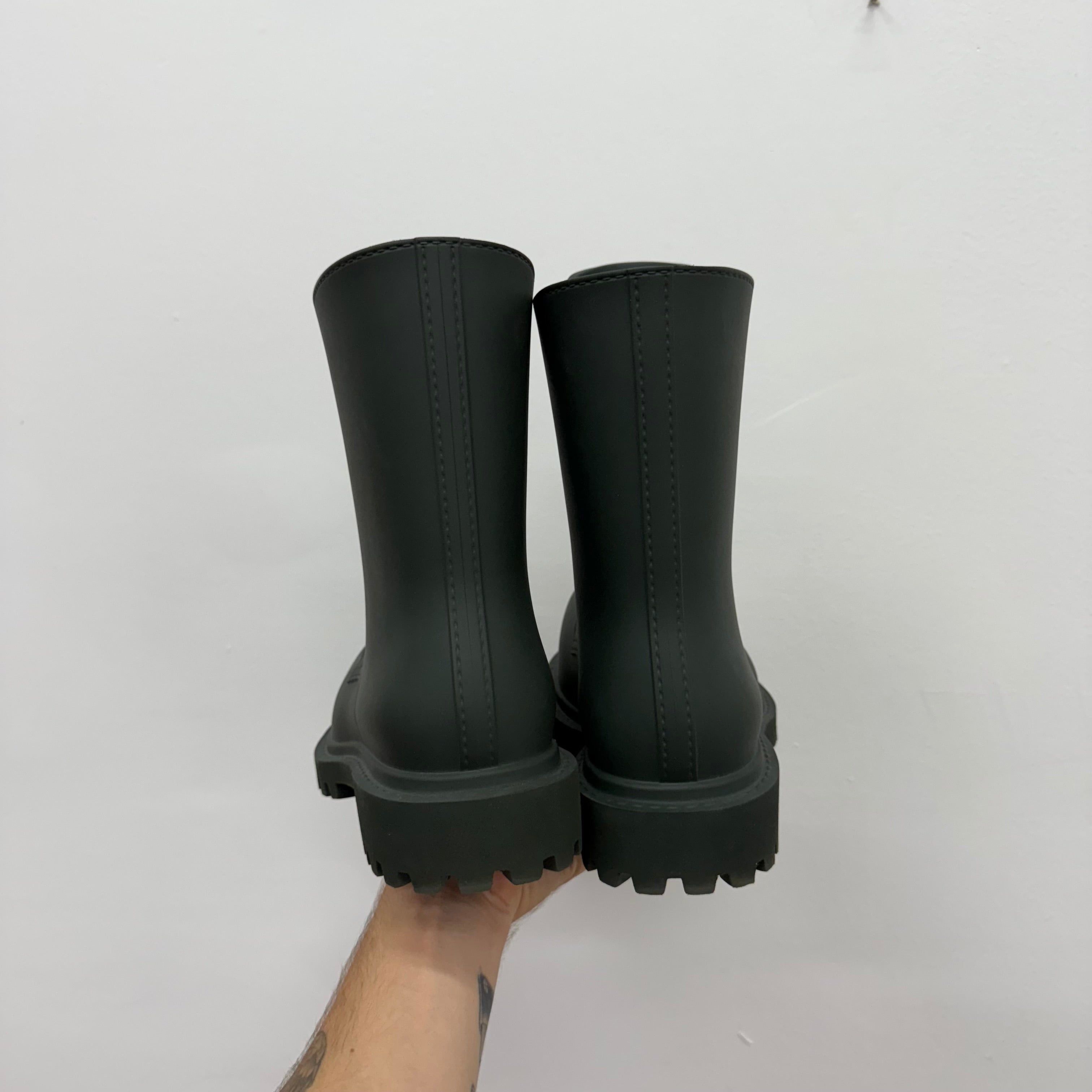 Balenciaga Steroid Boots - Size 40 (US 7.5/8)