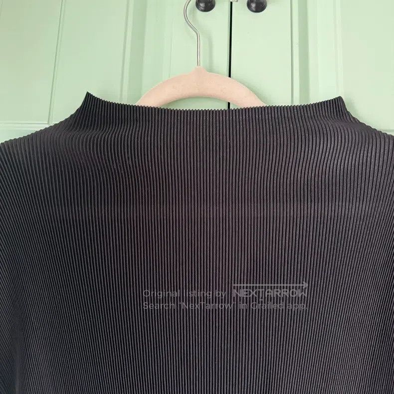 Issey Miyake Issey Miyake Black Short Sleeve Top Size L / US 10 / IT 46 - 7 Thumbnail