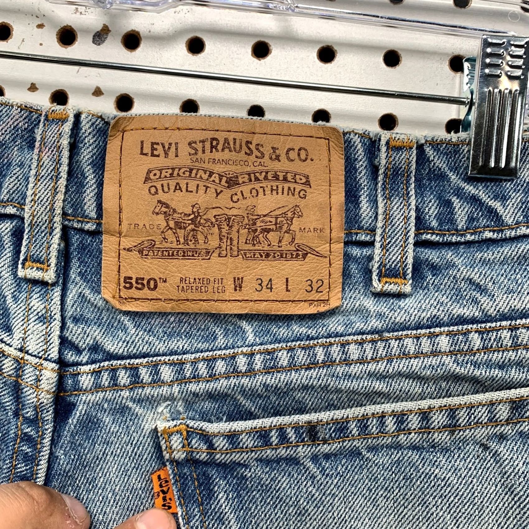 Levi's VINTAGE Levi's 550 Denim Shorts Men 30x7 Tag 34 Blue Orange Tab Cut Off Jean USA Bermuda Shorts Men 34 Blue 90s Mens Size US 34 / EU 50 - 3 Thumbnail
