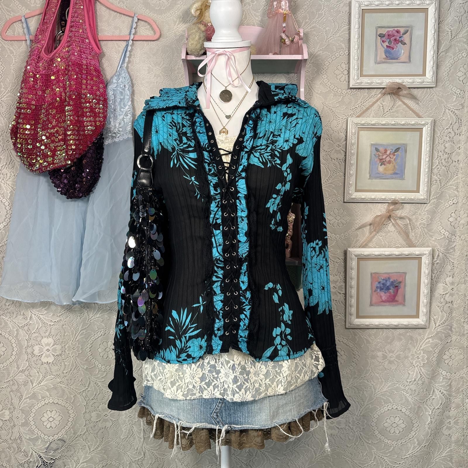 Other y2k lace grunge goth fairy corset lace up blouse Size M / US 6-8 / IT 42-44 - 1 Thumbnail