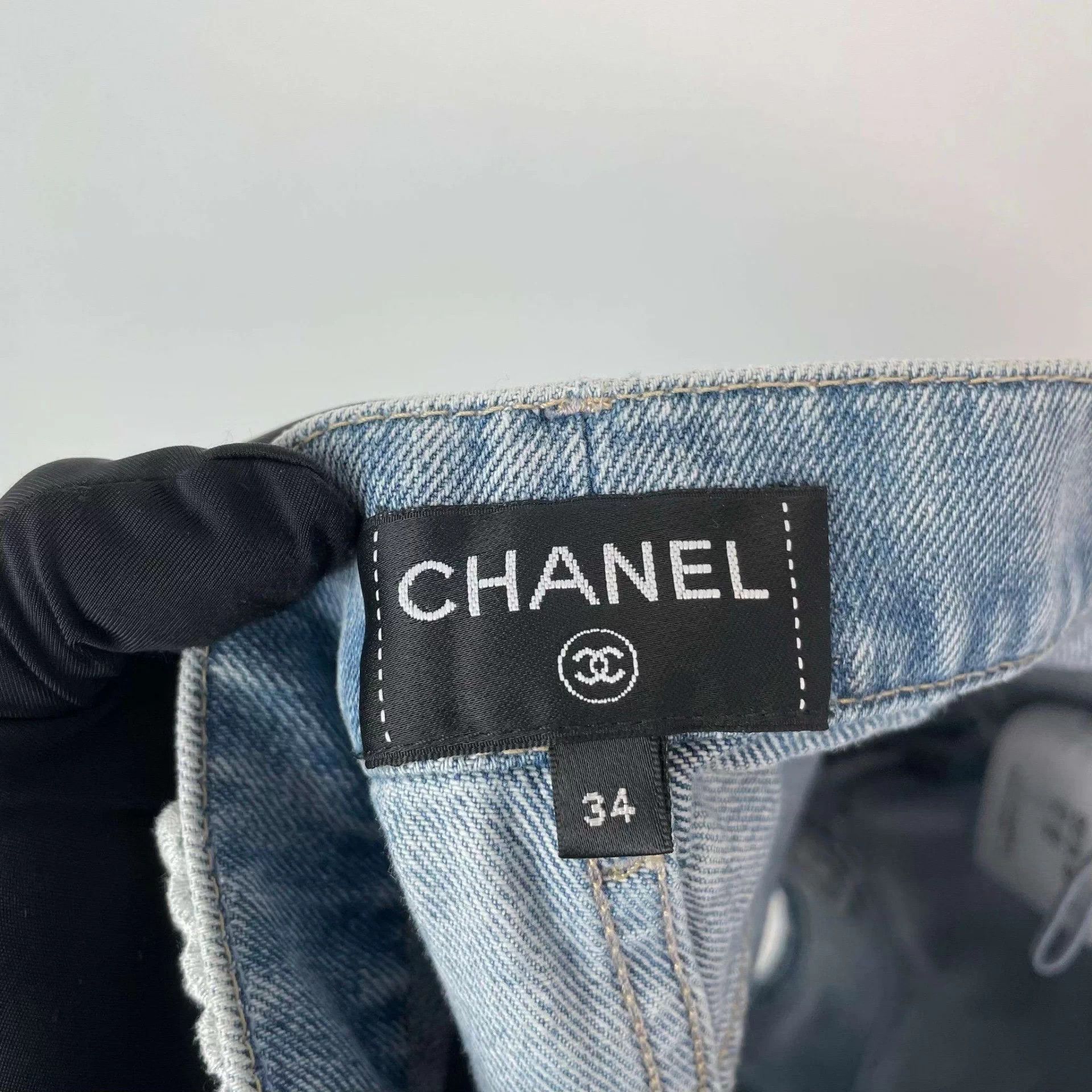 Chanel Chanel 25M Mcoco Beach Denim Short 34 A Grade Size 25" / US 0 / IT 36 - 3 Thumbnail