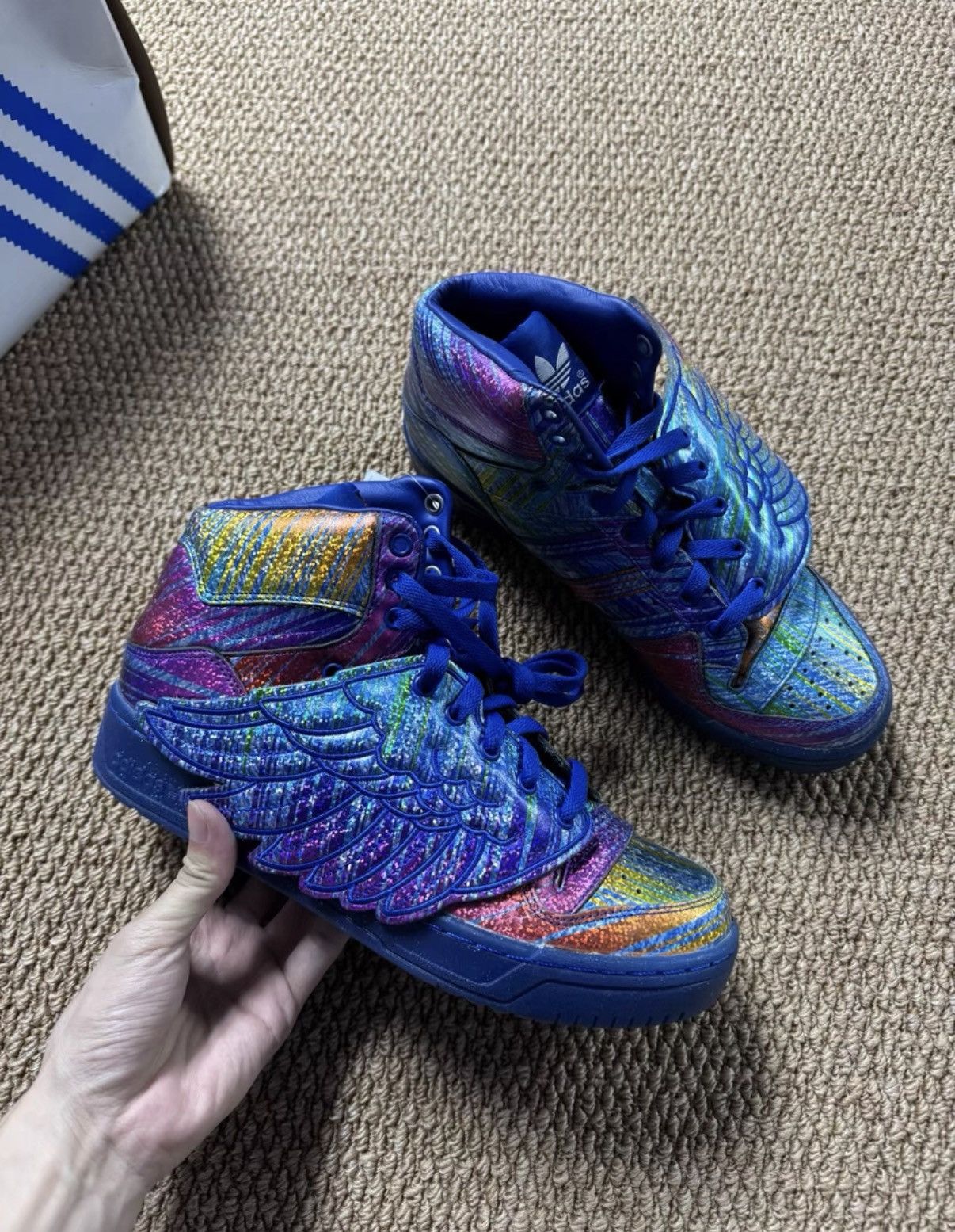 Adidas × Jeremy Scott Adidas x Jeremy Scott Winged Rainbow Fleece