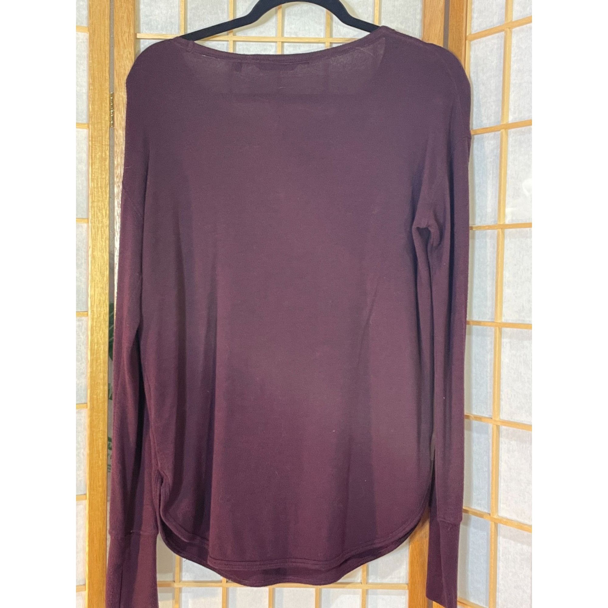 Athleta Athleta XS Maroon/Black Top Size XS / US 0-2 / IT 36-38 - 6 Thumbnail