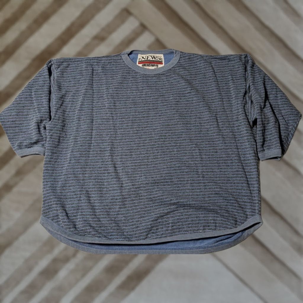 Vintage VTG 80s INTERNATIONAL NEWS AMERICAWARE Oversized Blue Striped Sweatshirt Shirt Womens Size ONE SIZE - 1 Thumbnail