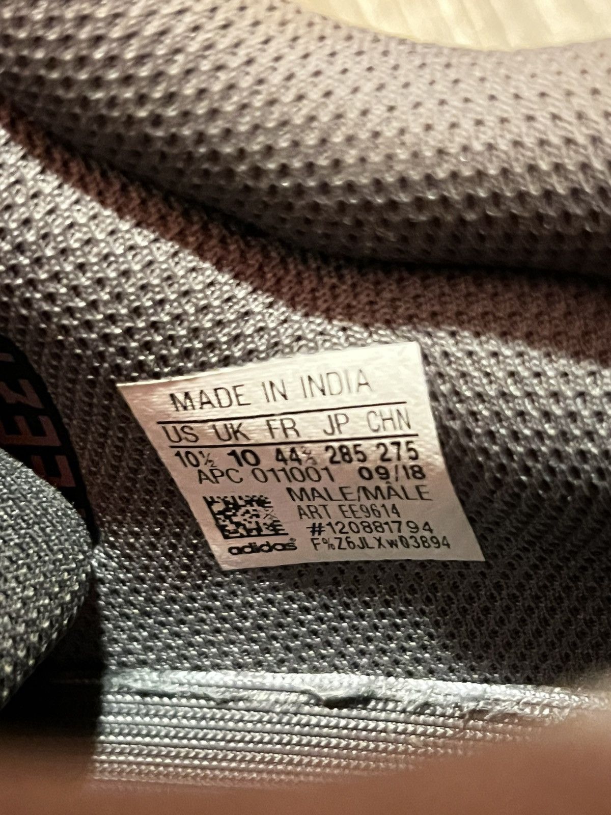 Yeezy Yeezy 700 Size US 10.5 / EU 43-44 - 10 Thumbnail