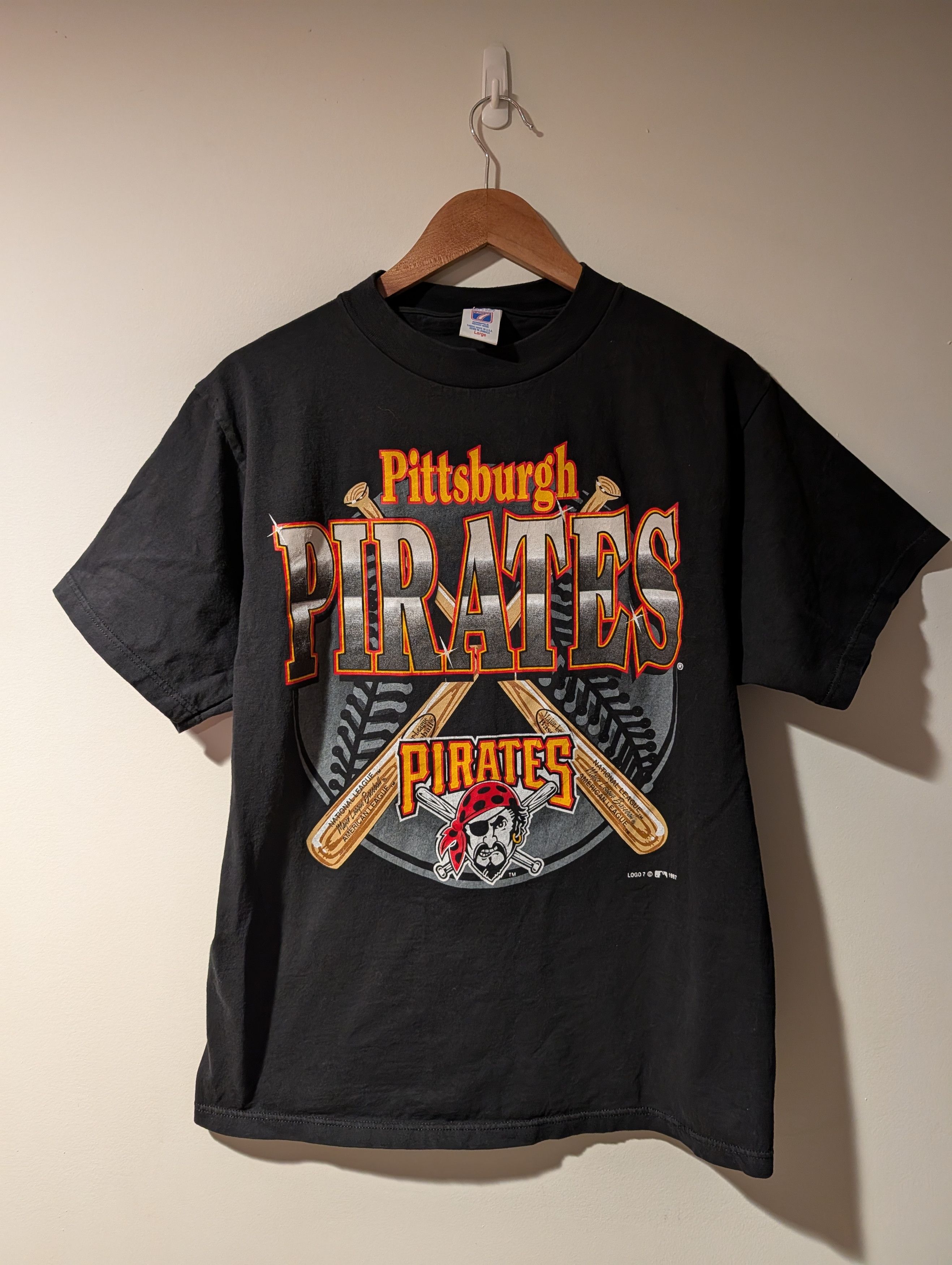 MLB Vintage 1997 Pittsburgh Pirates Logo 7 Big Print T-Shirt Size US L / EU 52-54 / 3 - 1 Thumbnail