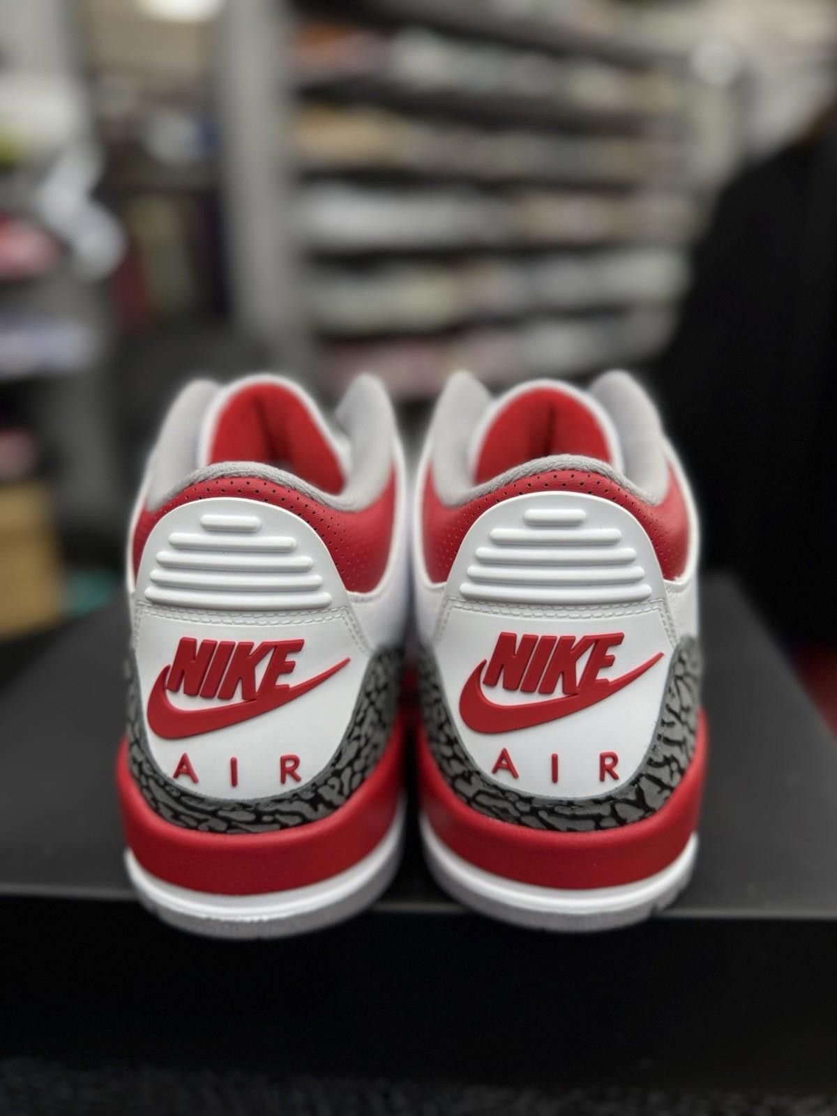Jordan Brand Air Jordan 3 Fire Red 2022 DN3707-160 Size 10 (NEW) Size US 10 / EU 43 - 8 Thumbnail
