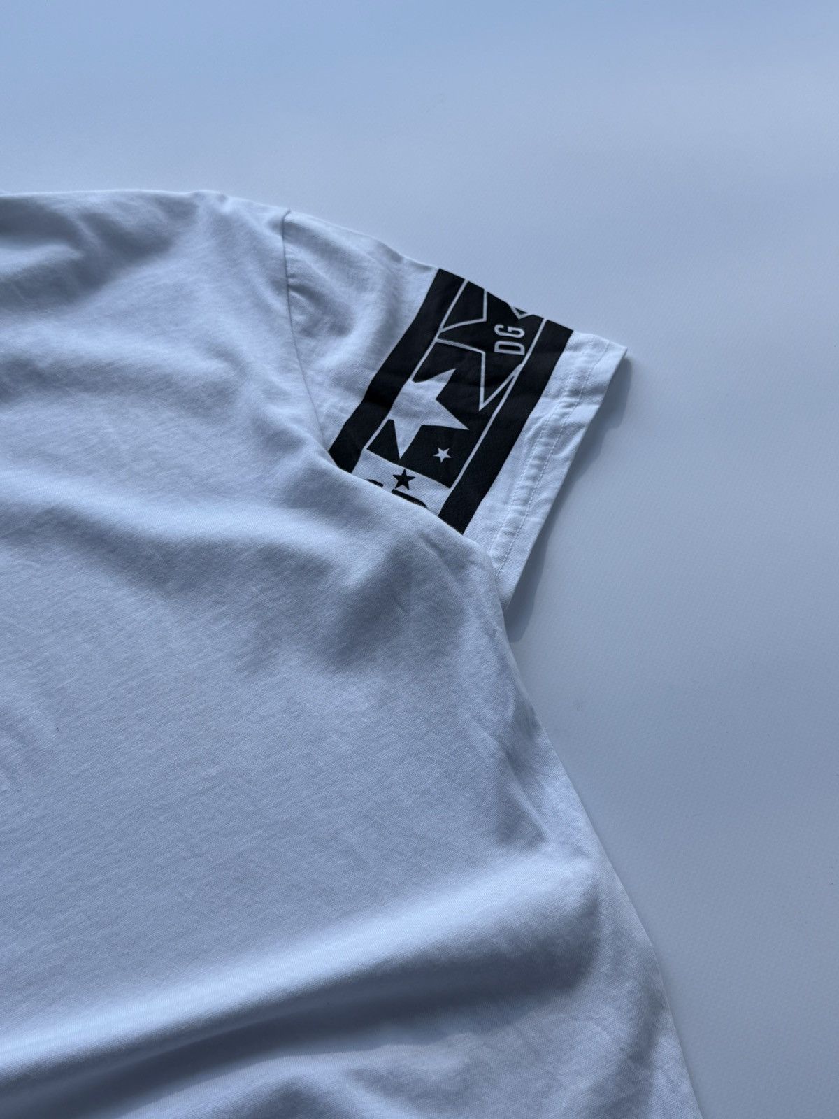 Dolce & Gabbana 2000s Dolce & Gabbana T-Shirt Tee Size US S / EU 44-46 / 1 - 8 Thumbnail