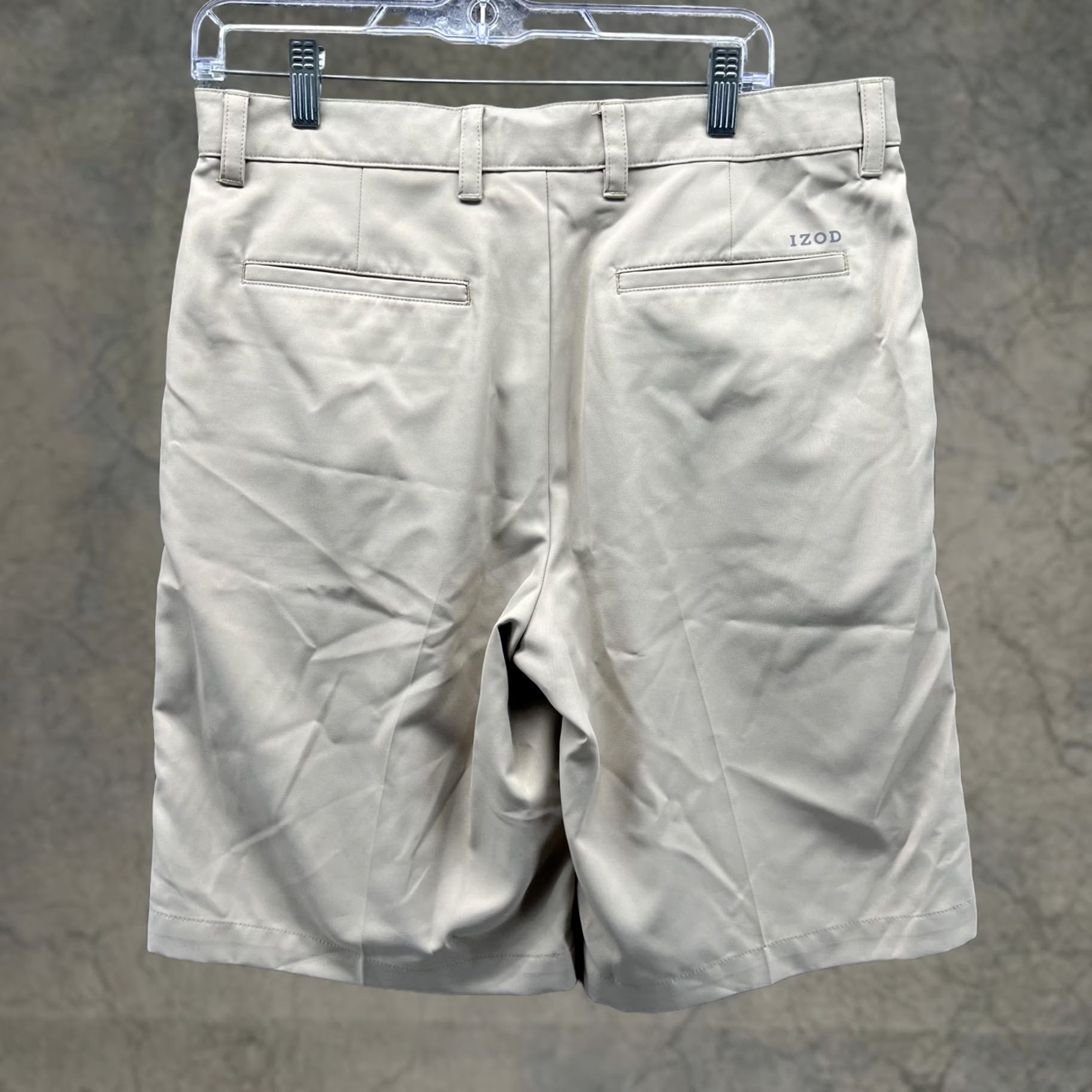 Izod IZOD Golf Shorts Mens 32 Beige Twill Chino Performance 10 Inseam Casual Mens Size US 32 / EU 48 - 1 Thumbnail