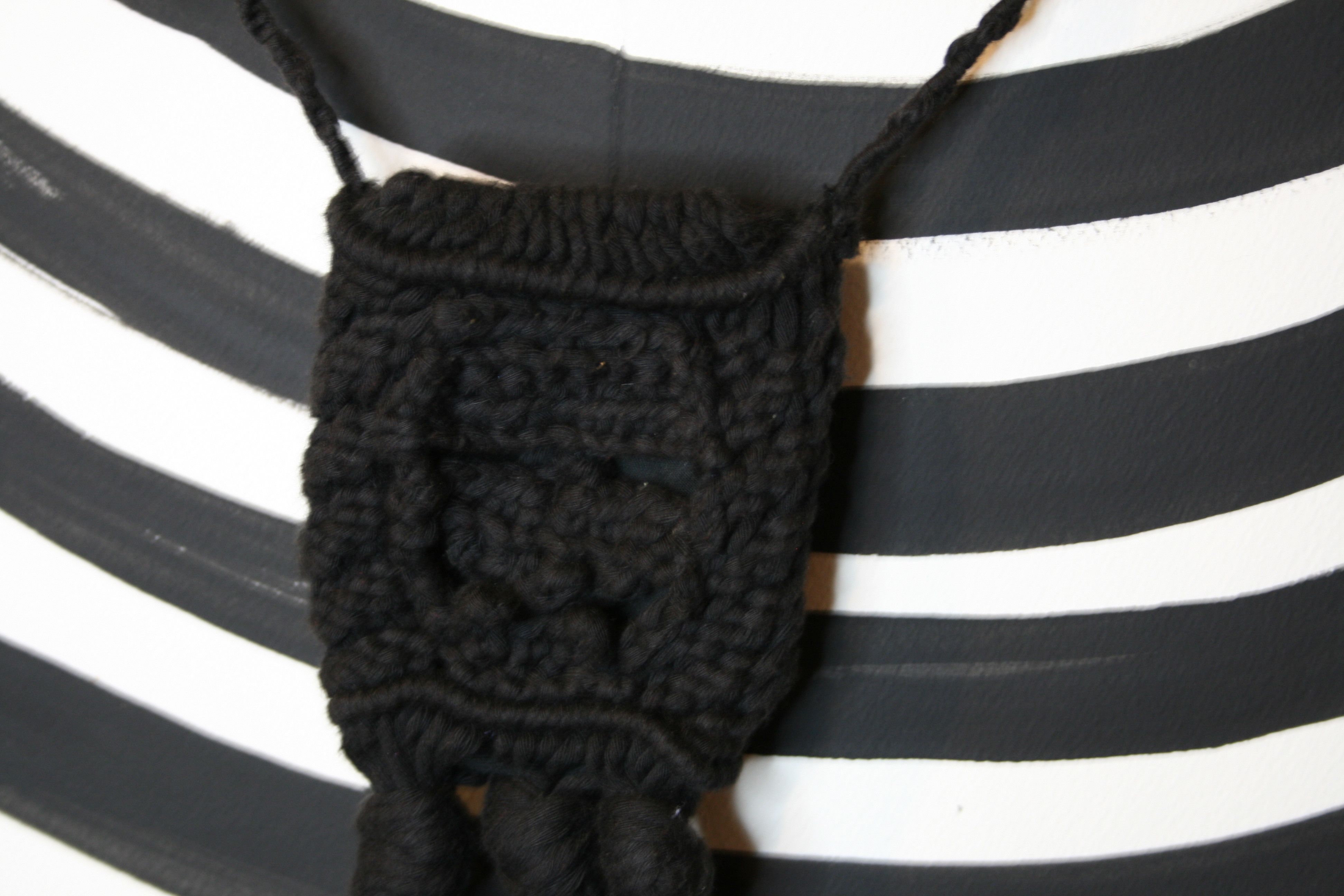 Undercover FW04 Crochet Skull bag Size ONE SIZE - 2 Thumbnail