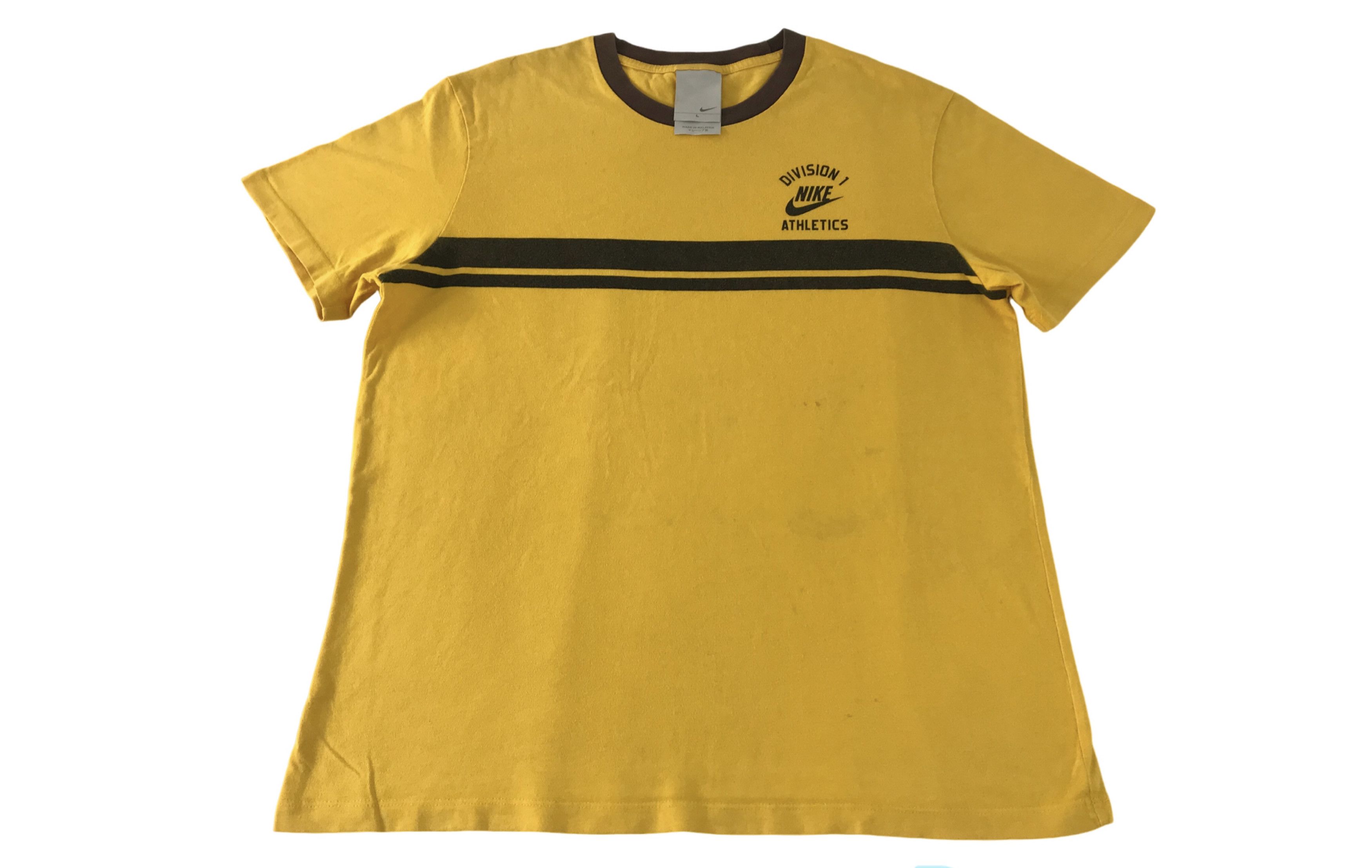 Nike Nike Athletics Division 1 Crewneck Swoosh Logo Tee T-shirt Size US M / EU 48-50 / 2 - 1 Thumbnail