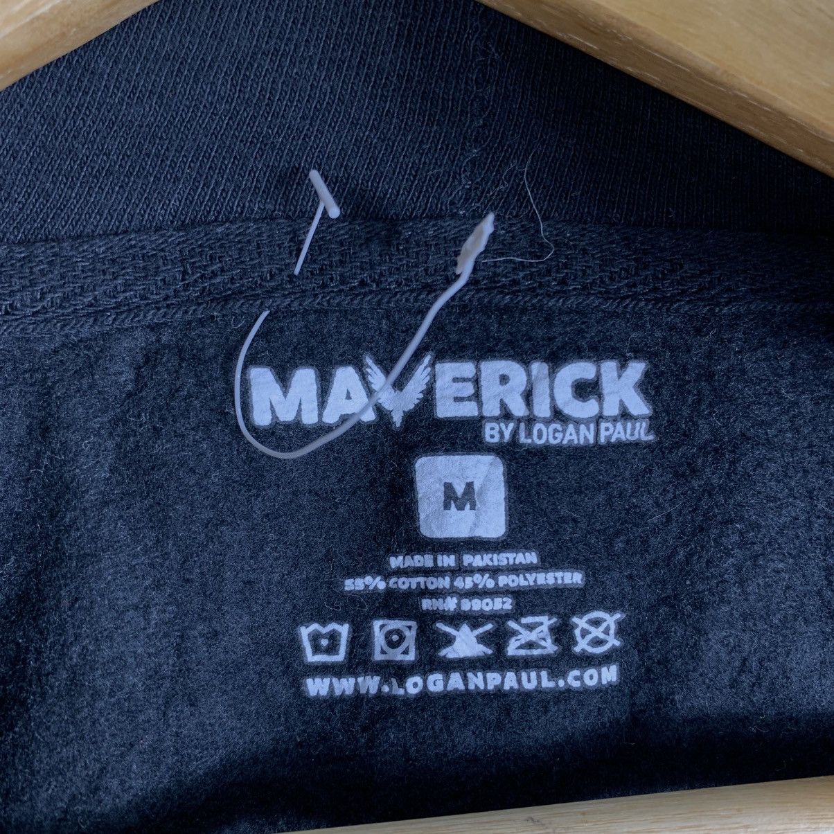 Vintage MAVERICK By LOGAN PAUL Independent Company Zipper Hoodie Size US M / EU 48-50 / 2 - 6 Thumbnail
