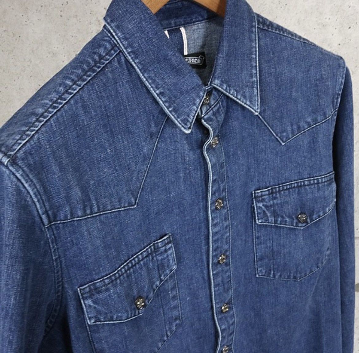 Chrome Hearts Chrome Hearts Leather cross patch western denim shirts Size US L / EU 52-54 / 3 - 4 Thumbnail