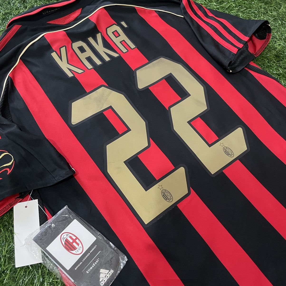 Adidas Adidas Ac Milan Home 2006-07 Kaka #22 BNWT Soccer Jersey Size US M / EU 48-50 / 2 - 7 Thumbnail