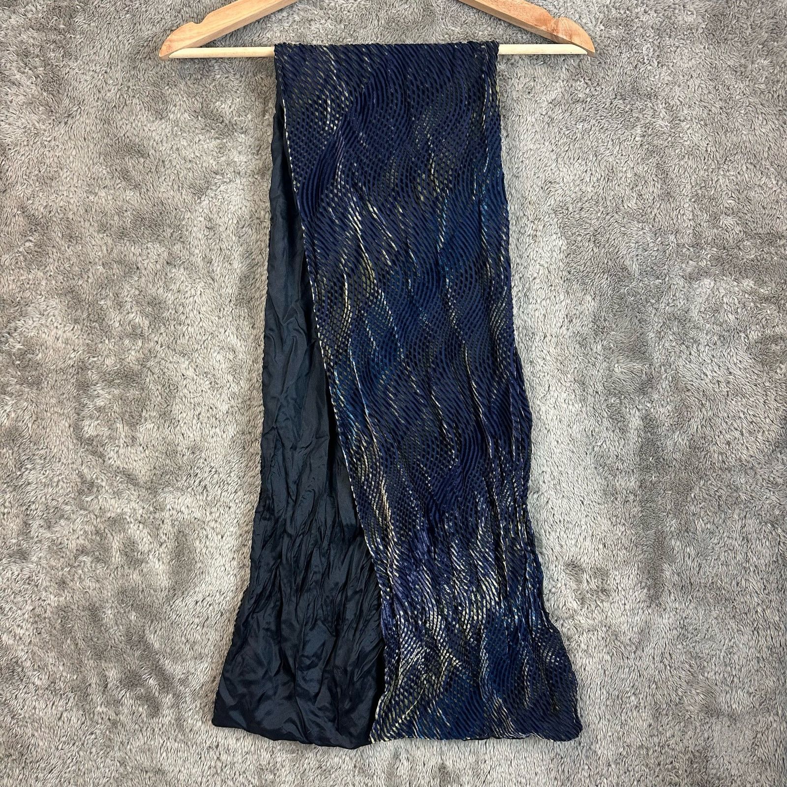 Other Segalini Italy Silk Rayon Scarf Blue Gold Plush Velvet Feel Size ONE SIZE - 4 Thumbnail