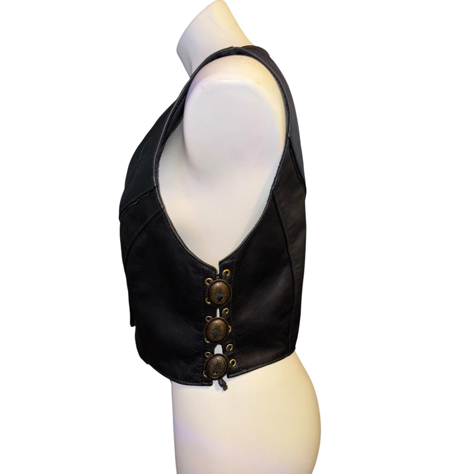 Unknown London Black Leather Women's Vest with Rose Embroidery Size 16 Size ONE SIZE - 2 Thumbnail