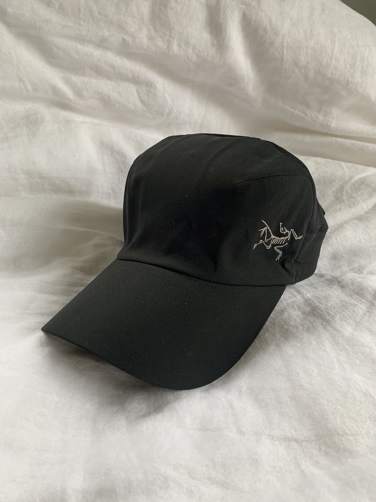 Arc'Teryx Black Arcteryx Calvus Hat Cap Size L/XL | Grailed