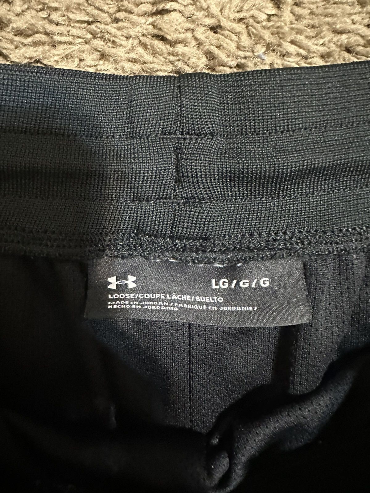 Under Armour Vintage Under Armour “Versa Mesh” shorts 00s size large Size US 34 / EU 50 - 3 Thumbnail