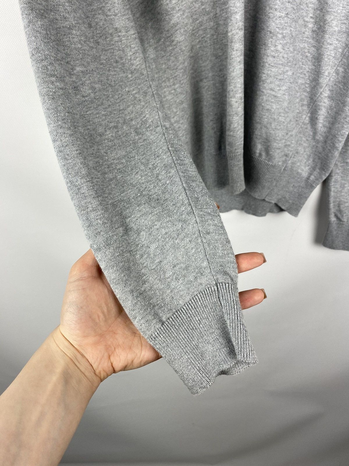 Lacoste Lacoste men’s v-neck sweater pullover size 4 Size US M / EU 48-50 / 2 - 10 Thumbnail