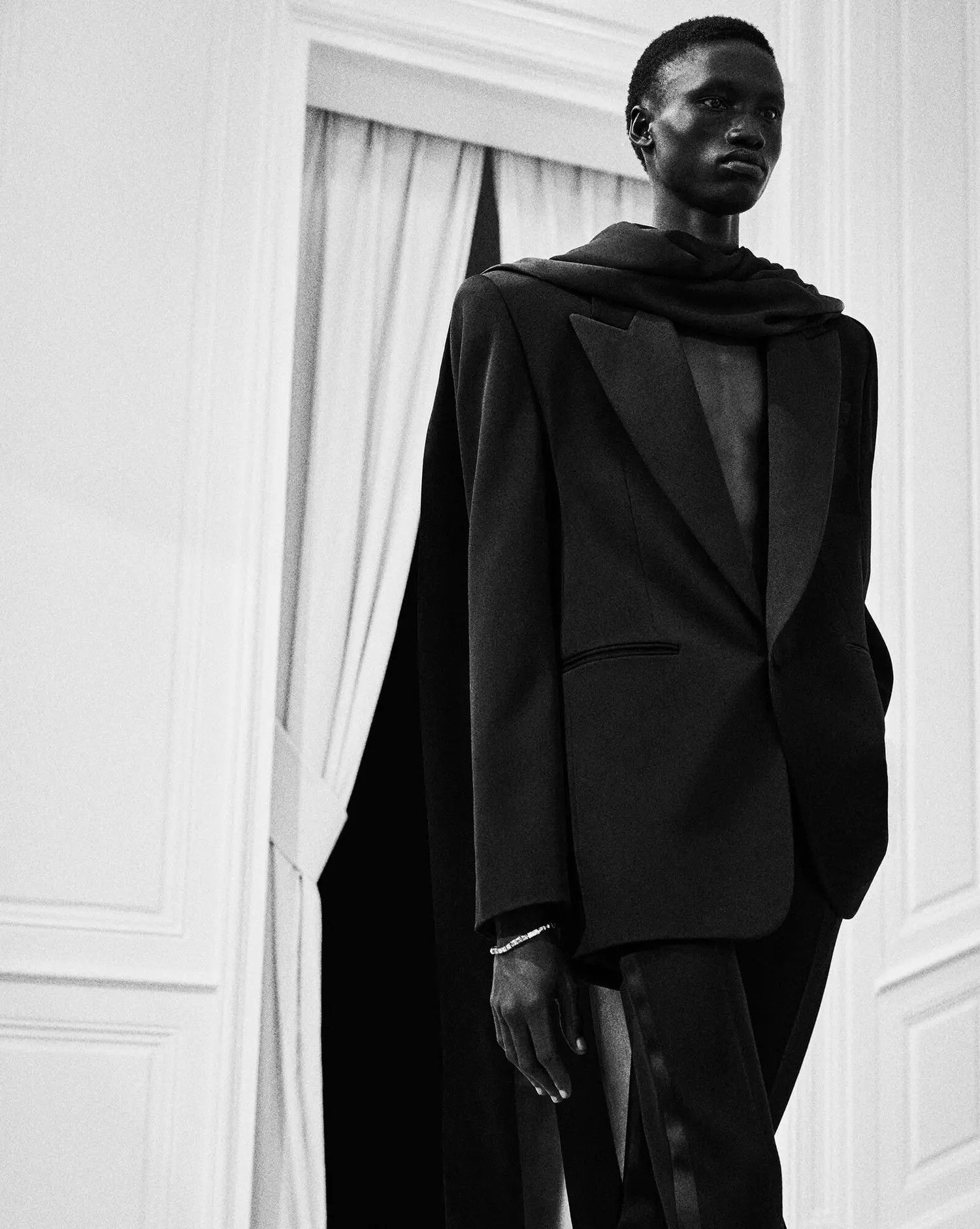 Saint Laurent Paris o1s1wg110225 751477 High-Waisted Tuxedo Pant Grain Poudre Size US 34 / EU 50 - 2 Thumbnail