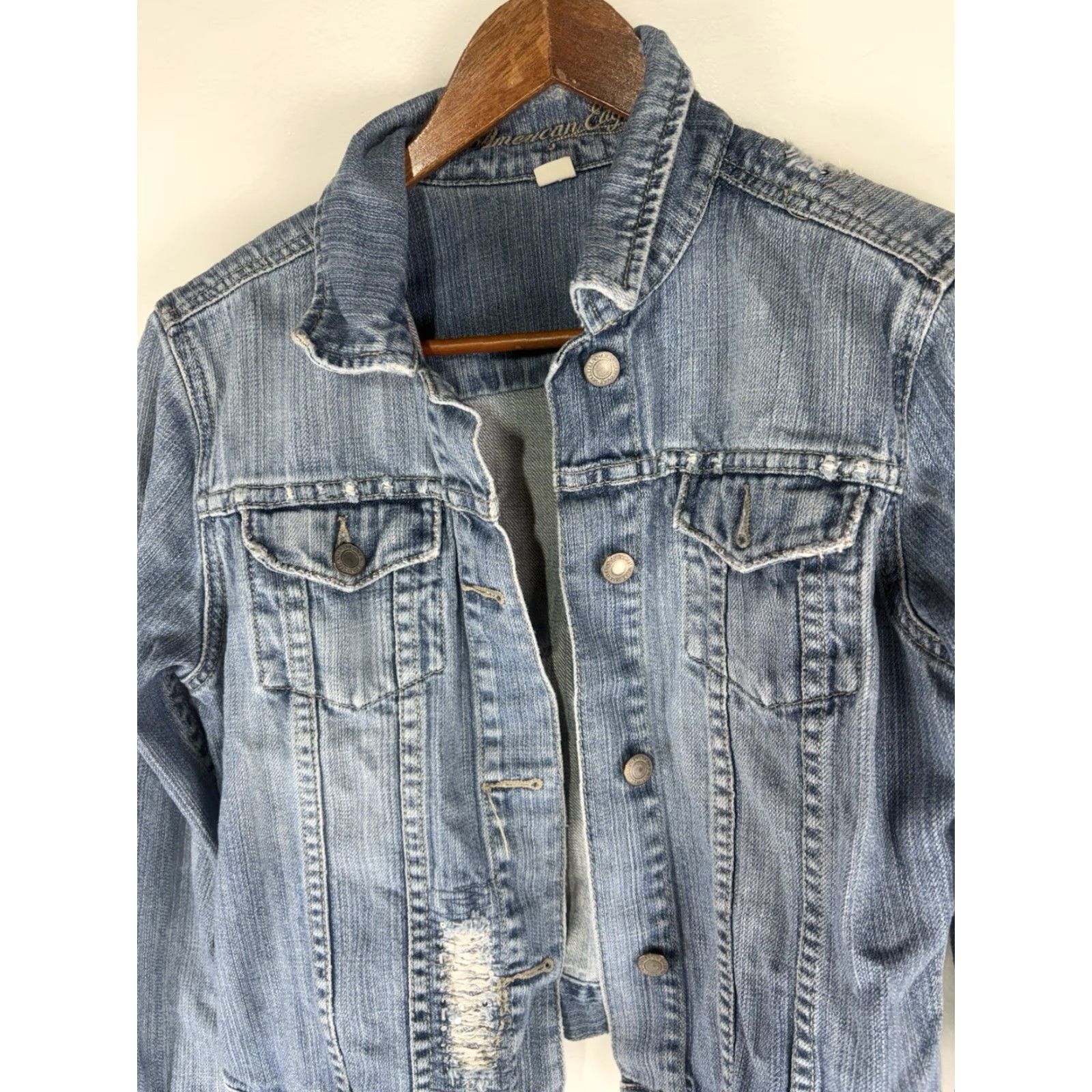 American Eagle Outfitters VINTAGE American Eagle Denim Jacket Women's Cropped Short Sleeve 90s Bohemian Casual Size M / US 6-8 / IT 42-44 - 2 Thumbnail