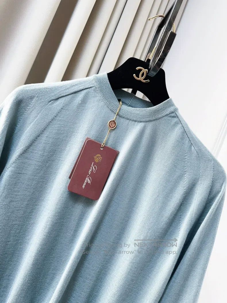 Loro Piana Loro Piana Baby Blue Cashmere Crew Neck Top Size XS / US 0-2 / IT 36-38 - 3 Thumbnail