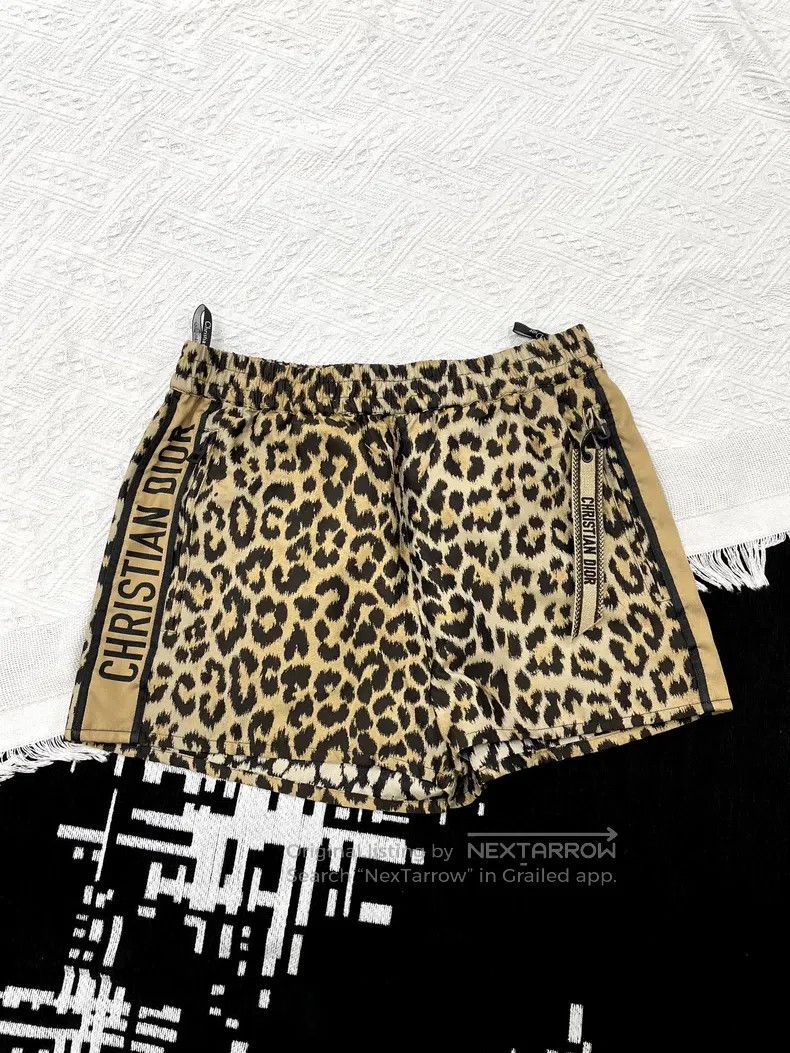 Dior Dior Leopard print shorts Size 24" / US 00 / IT 34 - 1 Thumbnail