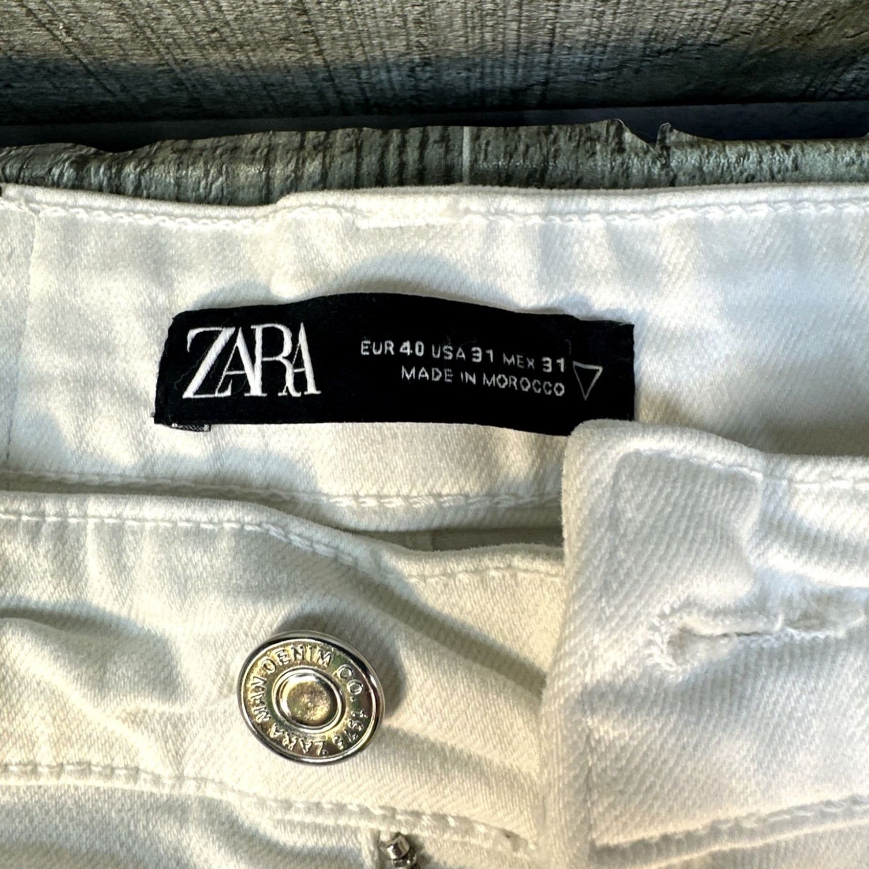Zara VINTAGE Men’s White Zara Size 31 Distress Capri Length 25 White Jeans Size US 31 - 3 Thumbnail