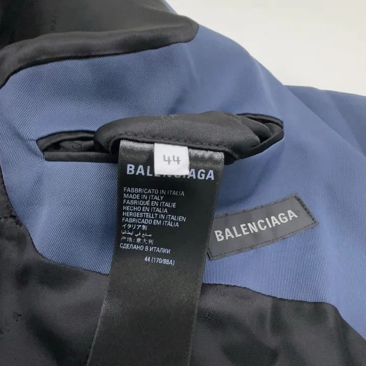 Balenciaga Balenciaga FW22 Solid Color Button Jacket 0079-2507 Size US L / EU 52-54 / 3 - 3 Thumbnail