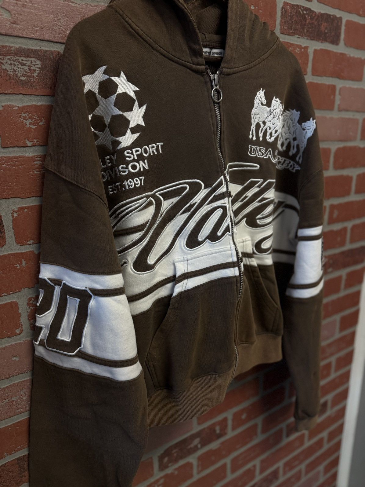 Vale Vale Valley Brown Hoodie Zip Up Mocha Size L Size US L / EU 52-54 / 3 - 3 Thumbnail