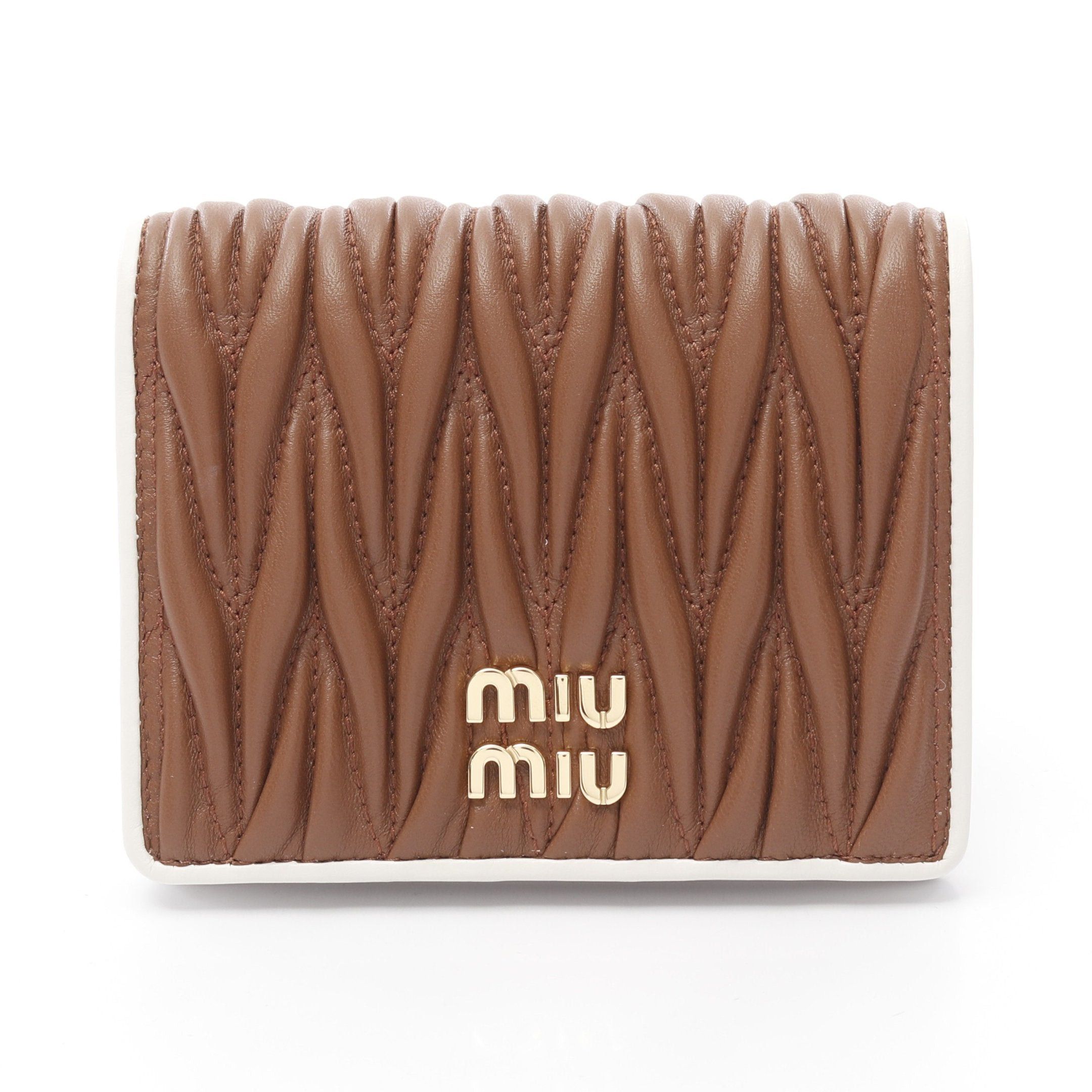 Miu Miu Matelasse Bi-Fold Wallet Leather Black White