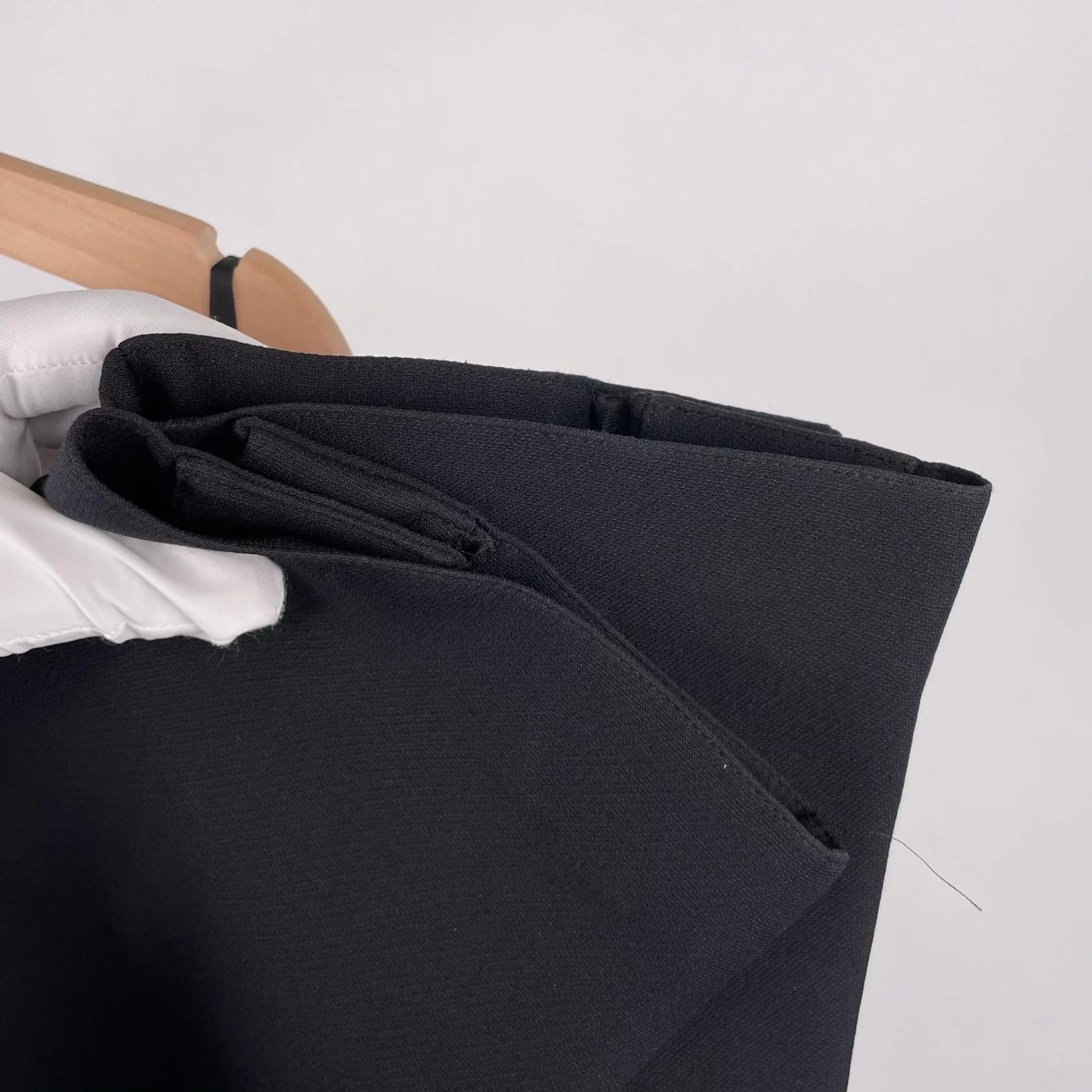 Dior Dior Wool Trousers 34 Black Size 25" / US 0 / IT 36 - 8 Thumbnail