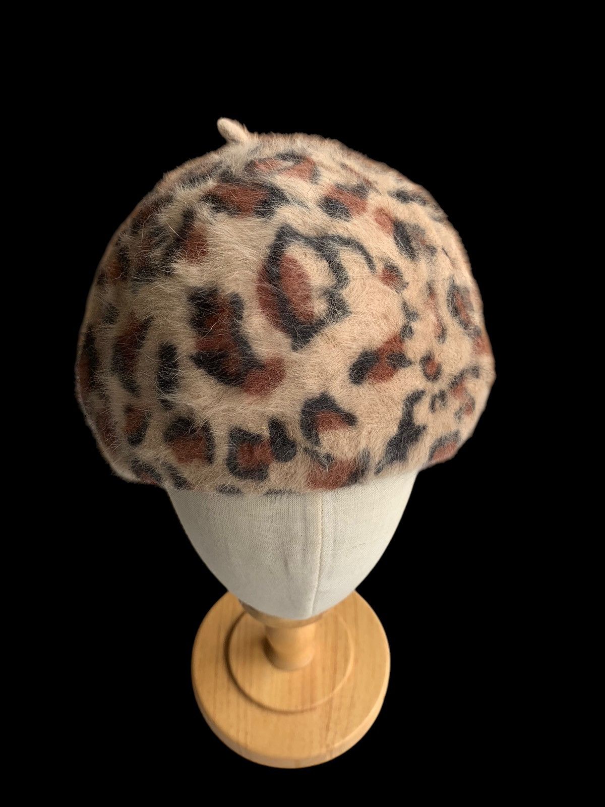 Japanese Brand × Vintage Vintage💥 Leopard Design Japanese Punk style Beret Hats☠️ Size ONE SIZE - 5 Thumbnail