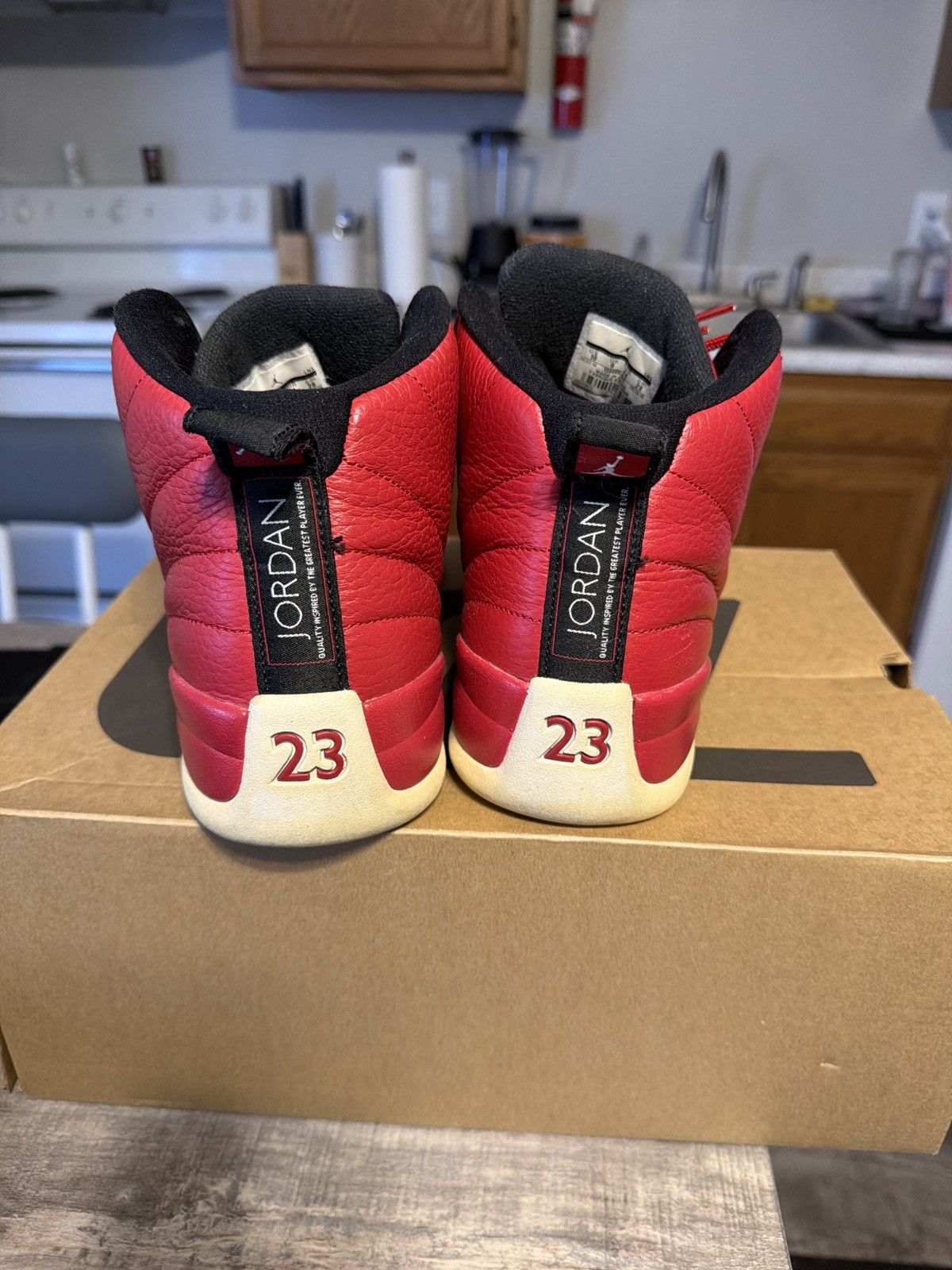 Jordan Brand Jordan 12 Gym Red Size US 10 / EU 43 - 3 Thumbnail