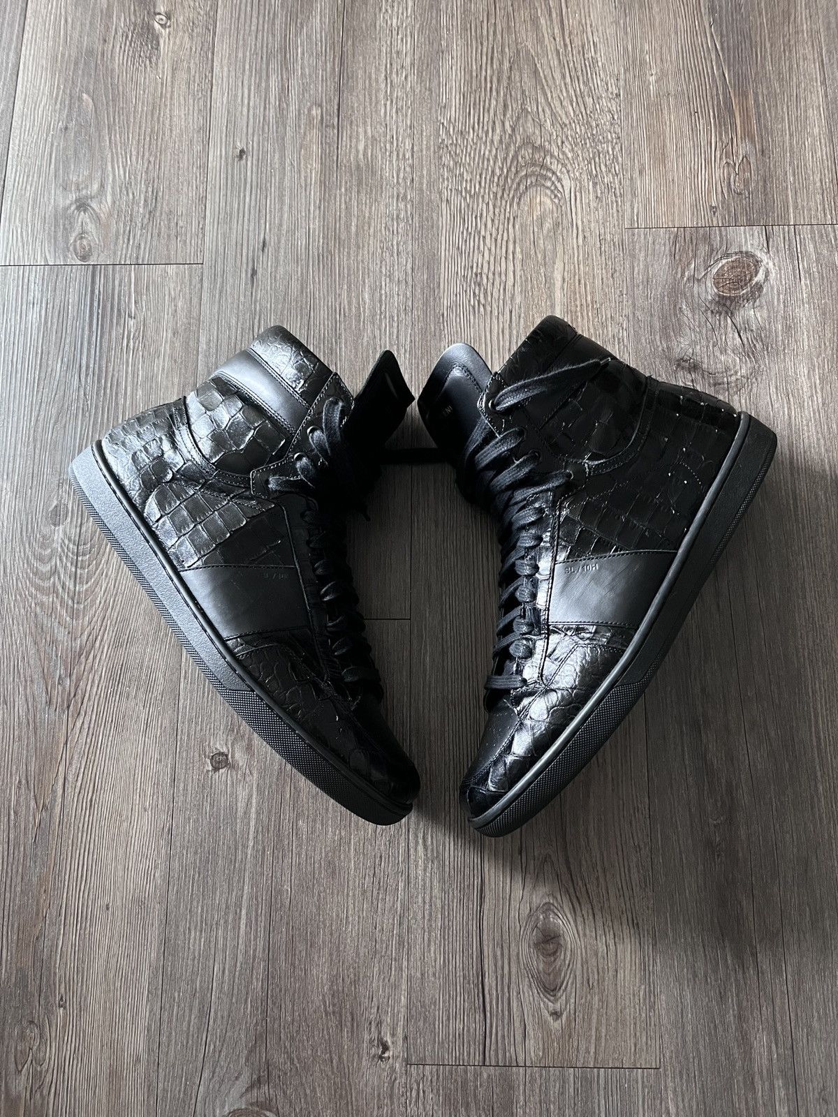 Pre-owned Saint Laurent 10h Black Croc Sneakers