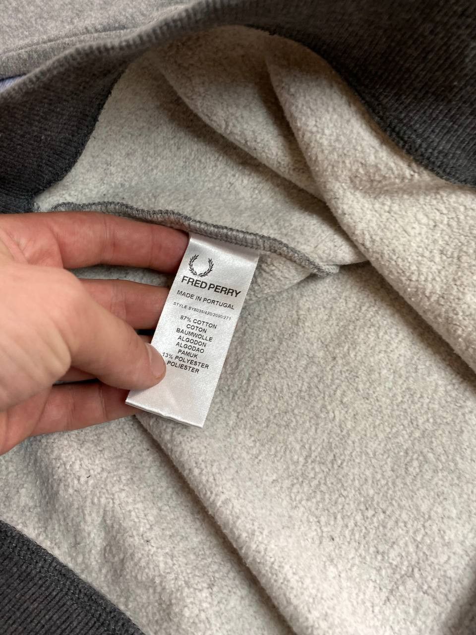 Fred Perry Fred Perry Sweater Logo Y2K Size US XS / EU 42 / 0 - 10 Thumbnail