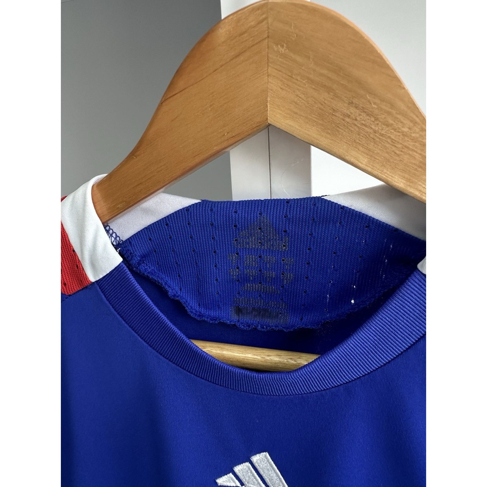 Adidas ZIDANE FRANCE 2007 2008 HOME SHIRT FOOTBALL SOCCER JERSEY AD Size US M / EU 48-50 / 2 - 9 Thumbnail