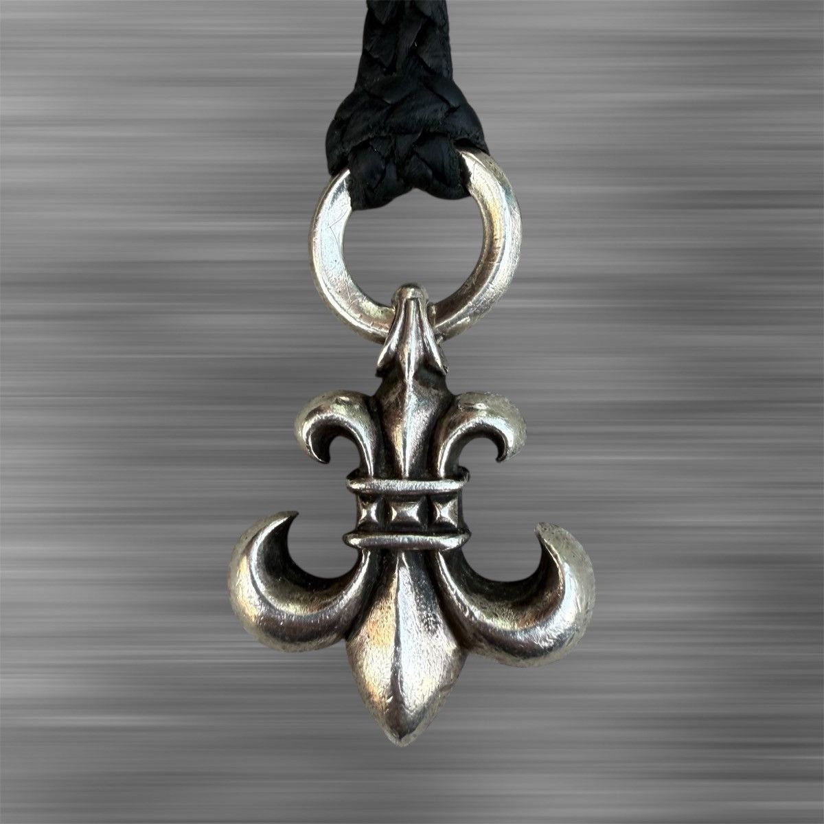Chrome Hearts Chrome Hearts Fleur Pendant + Leather Necklace Combo Size ONE SIZE - 3 Thumbnail