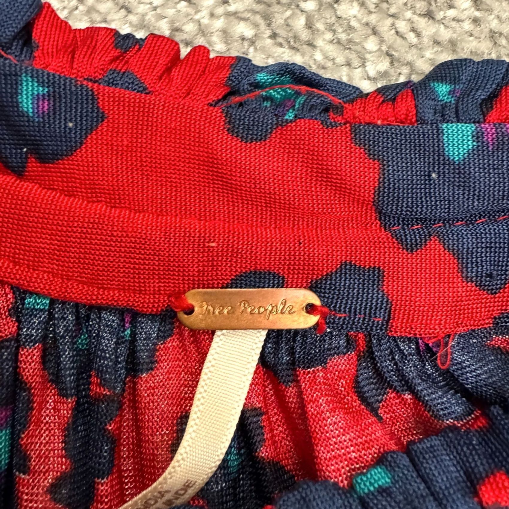 Free People Free People Floral Mini Dress Womens XS Navy Red Button Front Long Sleeve Boho Size XS / US 0-2 / IT 36-38 - 5 Thumbnail